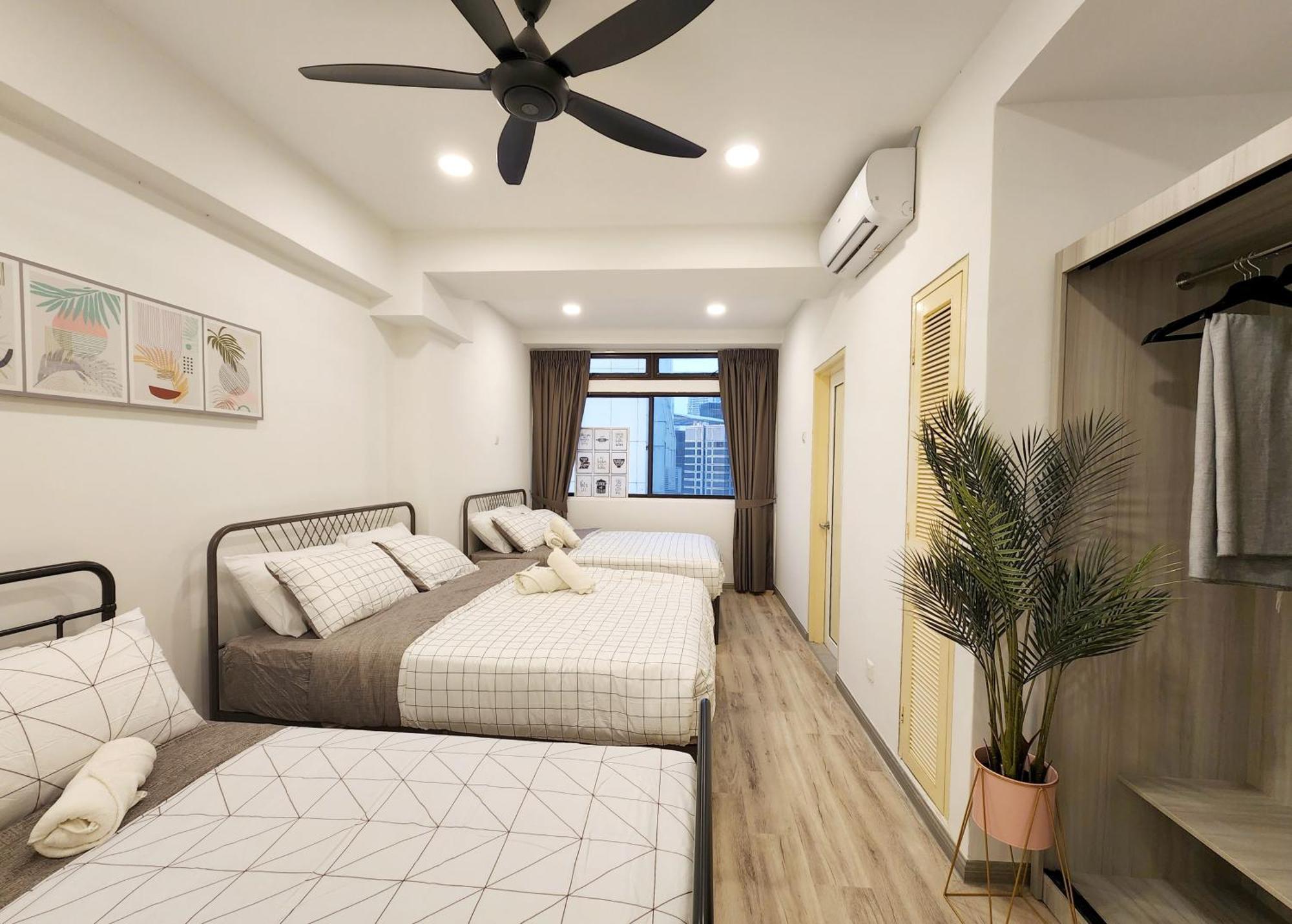 16pax Bukit Bintang Pavilion/fahrenheit/ Netflix Kuala Lumpur